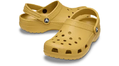 Crocs Classic Clog In Desert Grass