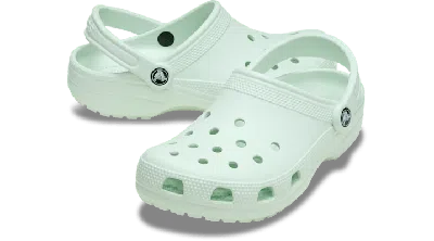 CROCS CLASSIC CLOG; MINT TINT, W5/M3