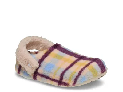 Crocs Classic Cozzzy Plaid Slipper In Multi