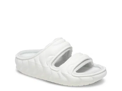 Crocs Classic Cozzzy Sandal In White