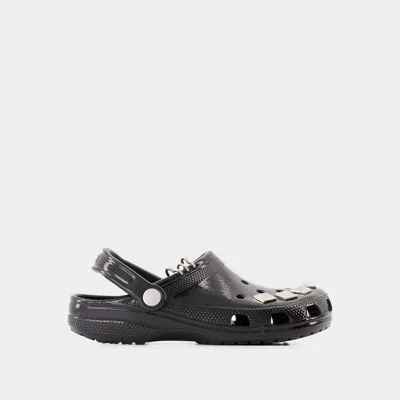 Crocs Pyramid Stud-embellishment Clogs In Black