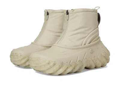 Crocs Echo Boots Boots Moth: Men's 6 - Women's 8 Medium