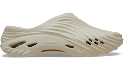 Crocs Echo Wave Slippers In Almond Tint