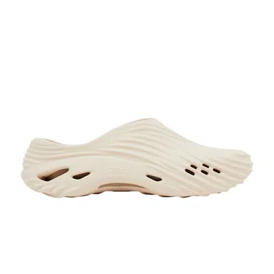 Pre-owned Crocs Echo Wave 'almond Tint' In Cream