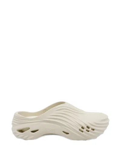 Crocs Echo Wave Sandals In White