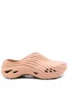 Crocs Echo Wave Slides