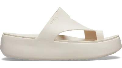 Crocs Getaway Platform Toe Loop In White
