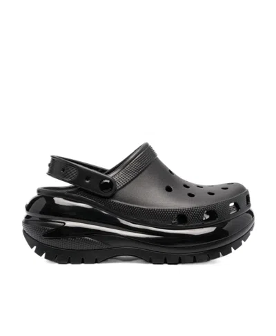 Crocs Classic Mega Crush Platform Clog In Black