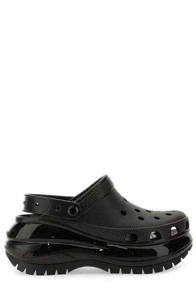 Crocs Mega Crush Elevated Sandals In Black
