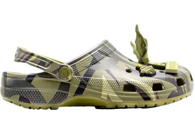 Pre-owned Crocs Men's  Classic Clog Clot Sneakers In Aloe