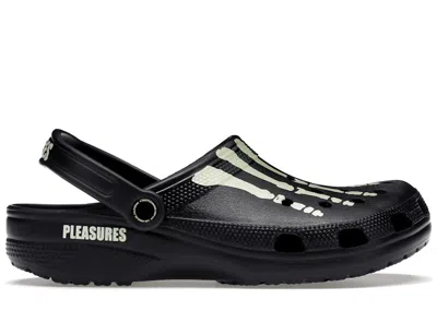 Pre-owned Crocs Men's  Classic Clog Pleasures Skeleton Sneakers In Black/glow