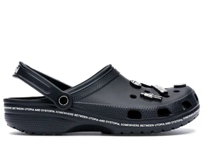 Pre-owned Crocs Men's  Classic Clog Pleasures Utopia Dystopia Sneakers In Black