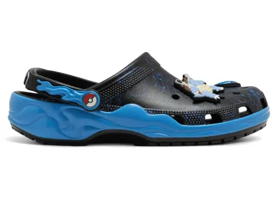 Pre-owned Crocs Men's  Classic Clog Pokémon Charizard Vs. Blastoise Sneakers In Black/red/blue