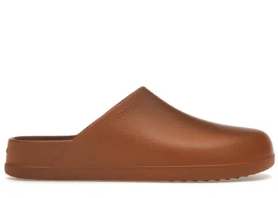 Pre-owned Crocs Men's  Dylan Clog Sneakers In Cognac
