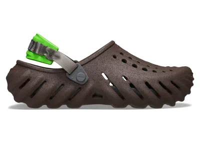 Pre-owned Crocs Men's  Echo Sandstorm Clog Sneakers In Coffee In Brown