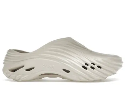 Pre-owned Crocs Men's  Echo Wave Clog Sneakers In Almond Tint In Brown