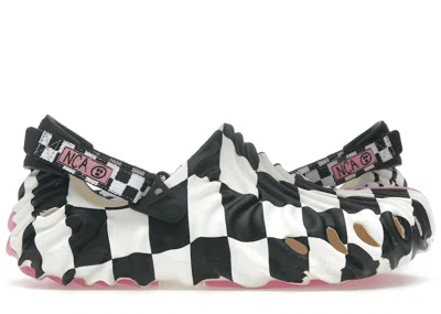 Pre-owned Crocs Men's  Pollex Clog By Salehe Bembury X Nina Chanel Abney Art Friends Thumbs Up Good Job Sneaker In Multi