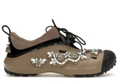 Pre-owned Crocs Men's  Quick Trail Simone Rocha Sneakers In Khaki In Brown