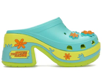 Pre-owned Crocs Men's  Siren Clog Scoobydoo! The Mystery Machine Sneakers In Lime Punch In Green