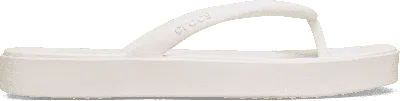 Crocs Miami Flatform Flip; Chalk, W9 In White