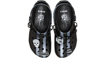 Crocs Nfl Las Vegas Raiders Classic Clog In Black