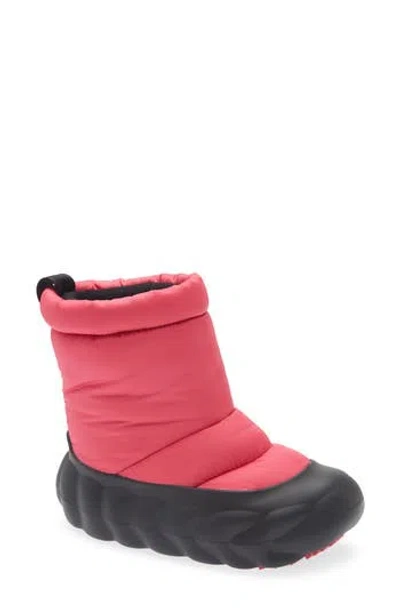 Crocs Overpuff Boot In Pink