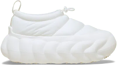 Crocs Overpuff Shorty In White