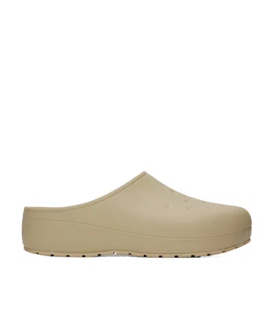Crocs Round Toe Slippers In Nude