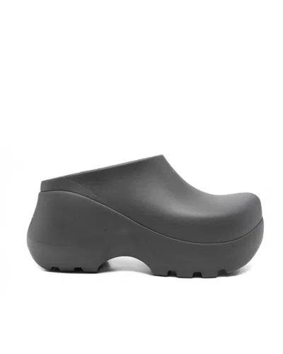 Crocs Sabot Hydra Clogs W Black Sand In Gray