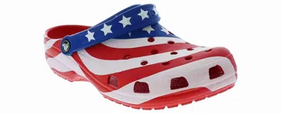 Crocs Unisex - Classic Clog In American Flag In Multi