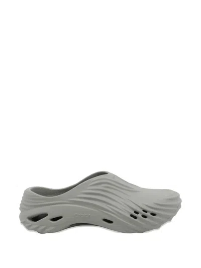 Crocs U-shaped Echo Wave Slides In Animal Print