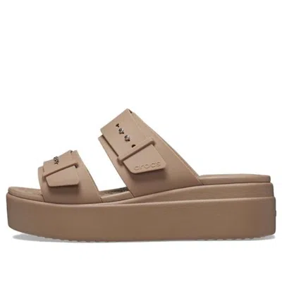 Crocs (wmns)  Brooklyn Sandal Low Wedge 'latte'