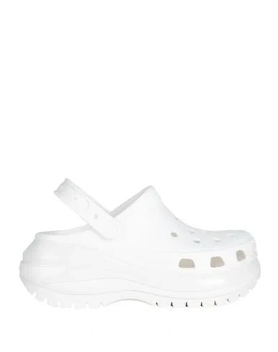 Crocs Classic Platform Bouquet Clogs In White