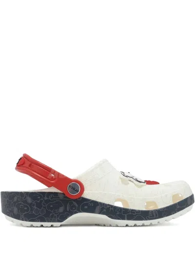 CROCS X PEANUTS CLASSIC "SNOOPY" CLOGS