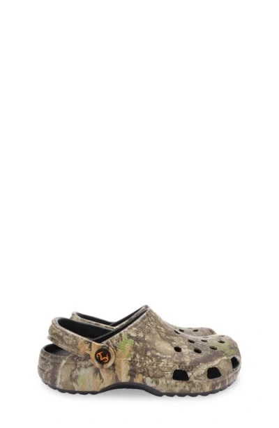 Crocs X Realtree Apx® Kids' Classic Clog In Green/multi