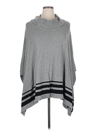 Pre-owned Croft & Barrow Poncho In Gray