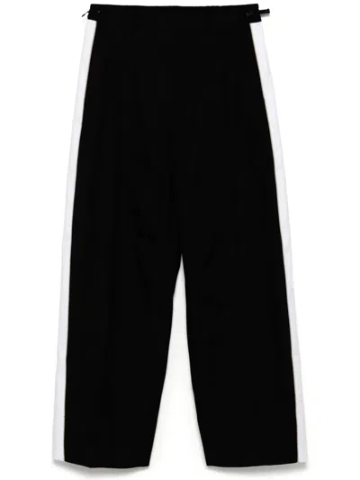 Croquis Side-stripe Trousers In Black