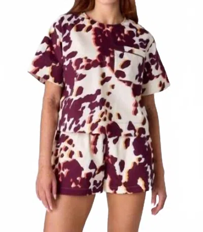 Crosby By Mollie Burch Doris Short Sleeve Tee In Palomino In Burgundy