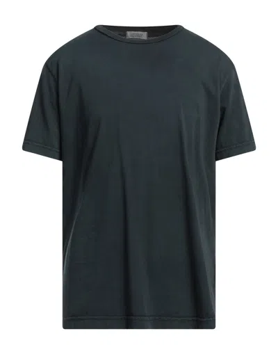 Crossley T-shirts In Black