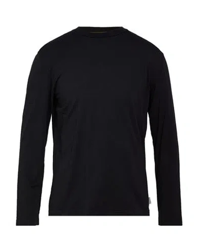 Crossley Man T-shirt Black Size M Cotton