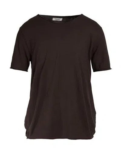 Crossley Man T-shirt Dark Brown Size M Cotton