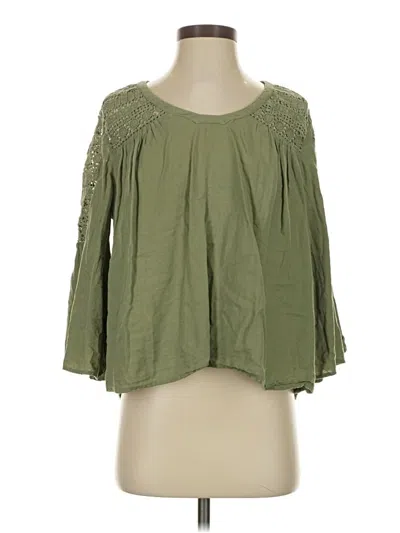 Pre-owned Crown & Ivy 3/4 Sleeve T-shirt In Green