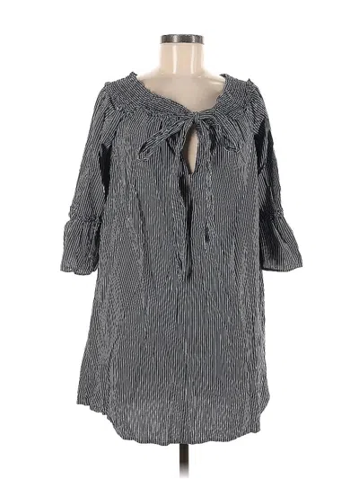 Pre-owned Crown & Ivy Casual Dress In Gray