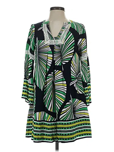 Pre-owned Crown & Ivy Casual Dress In Green