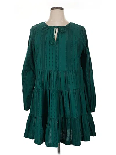 Pre-owned Crown & Ivy Casual Dress In Green