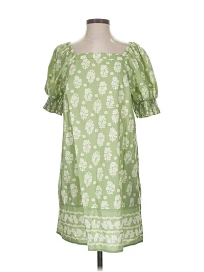Pre-owned Crown & Ivy Casual Dress In Green