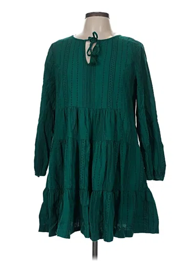 Pre-owned Crown & Ivy Casual Dress In Green