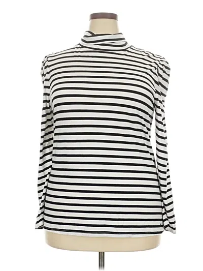 Pre-owned Crown & Ivy Long Sleeve Turtleneck In Ivory