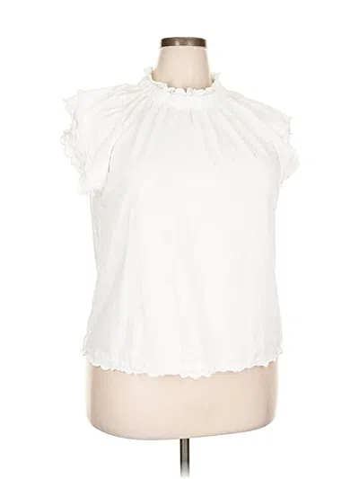 Pre-owned Crown & Ivy Sleeveless Blouse In White