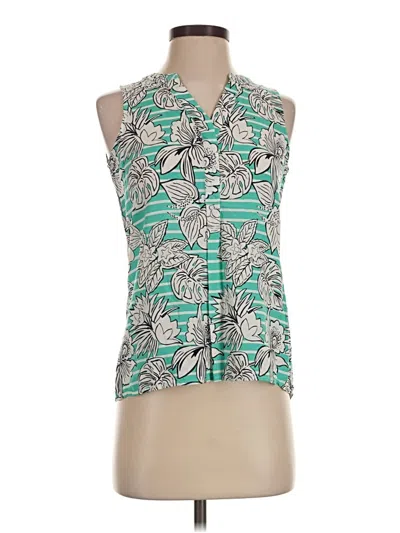 Pre-owned Crown & Ivy Sleeveless T-shirt In Green